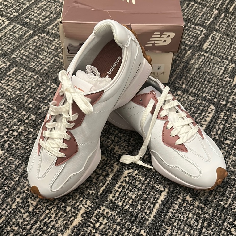 New Balance White and Rose Sneakers